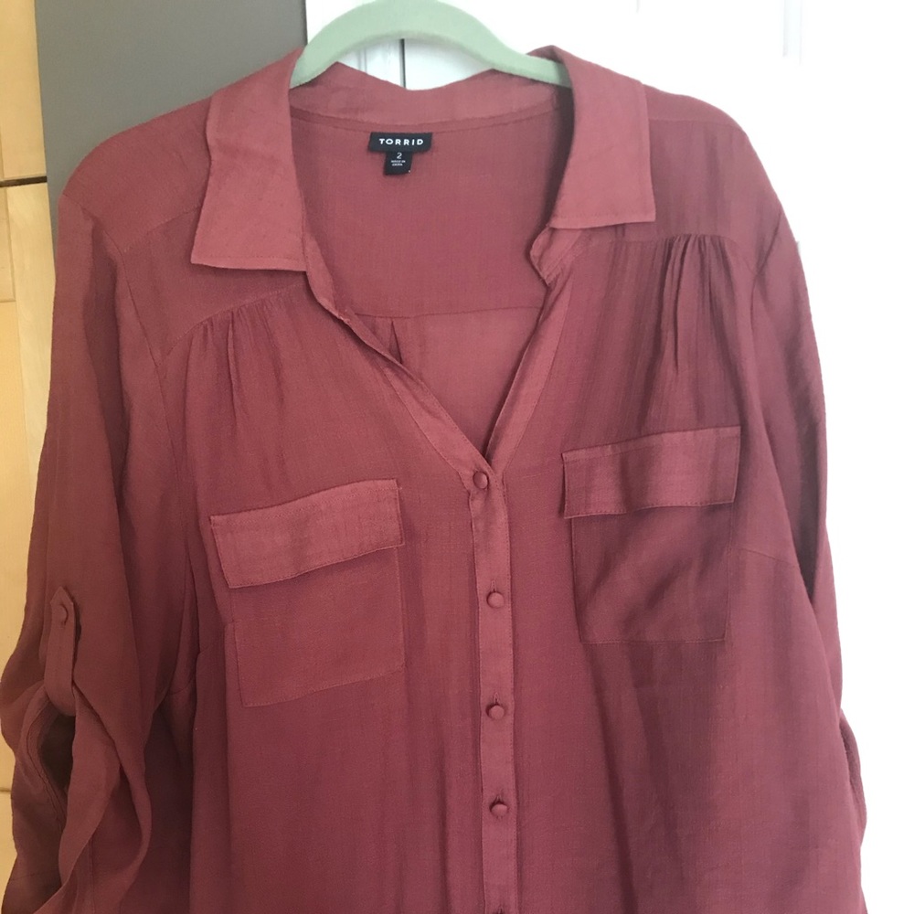 Torrid Red Rust Linen Harper shirt - size two 2